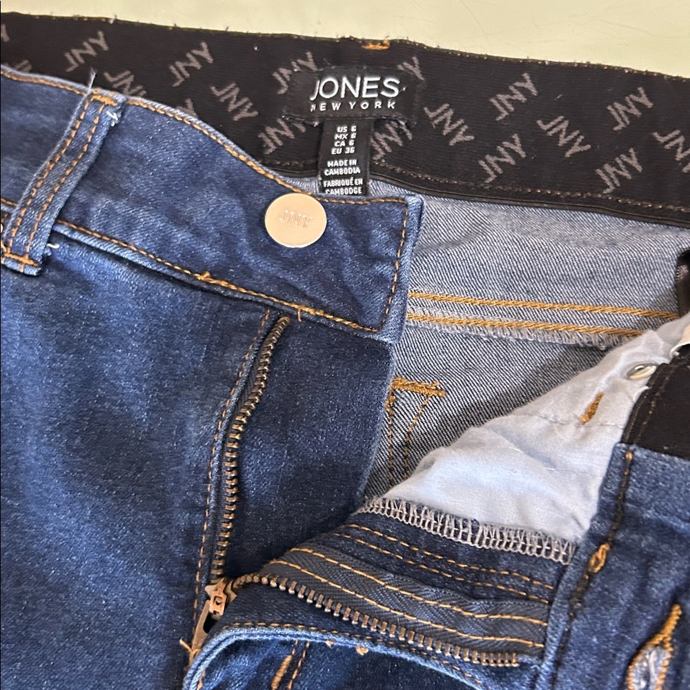 Jones New York Dark Blue Skinny Jeans Size 6 - Picture 7 of 12